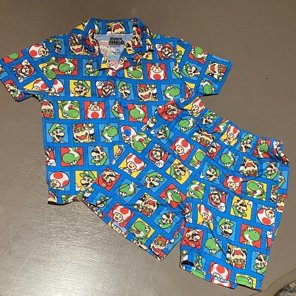 Nintendo Other - Nintendo Kids Size 6 Pajama Set - Blue and Red